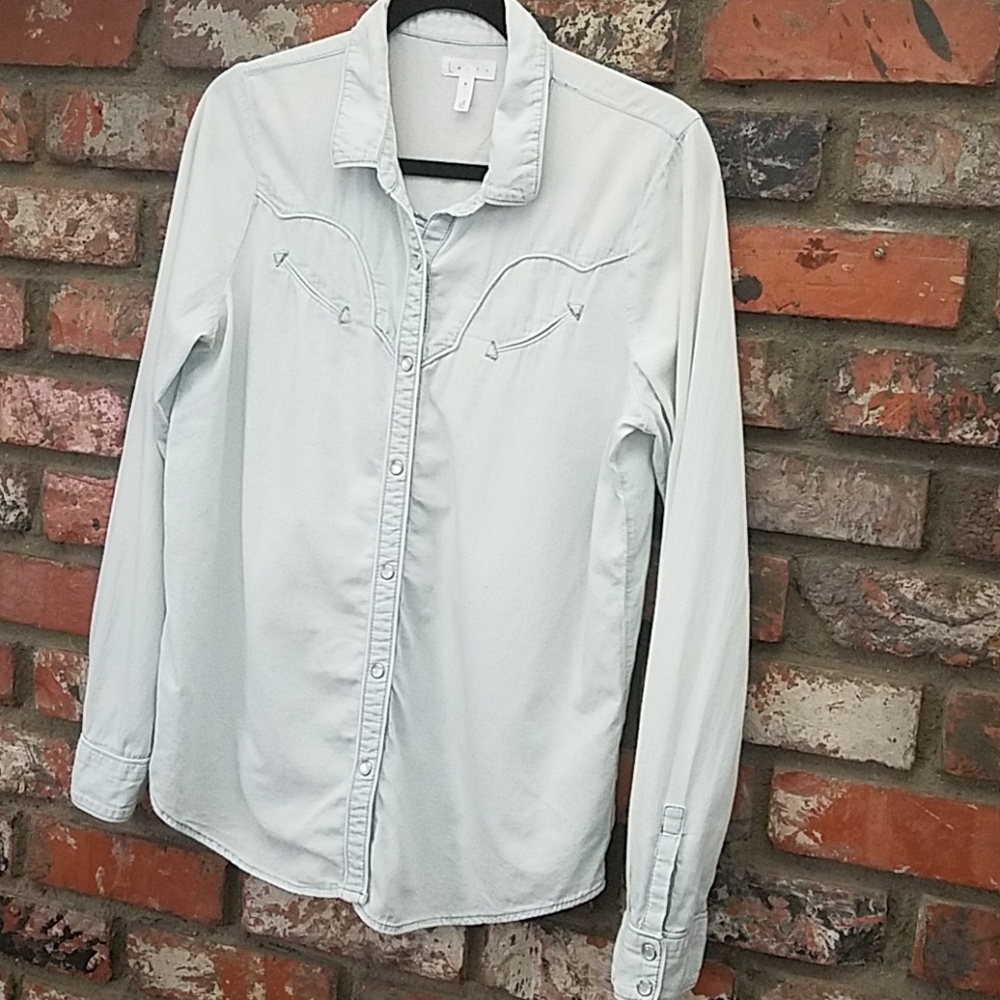 Leith Longsleeve Jean shirt.